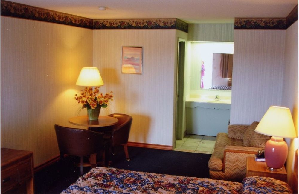Hillcrest Inn&Suites Ozona Kamer foto