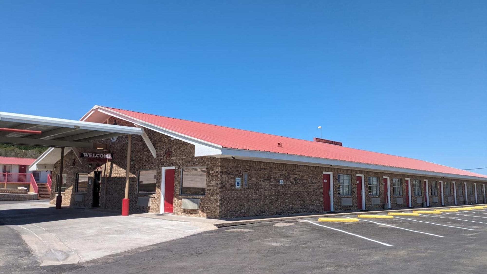 Hillcrest Inn&Suites Ozona Buitenkant foto