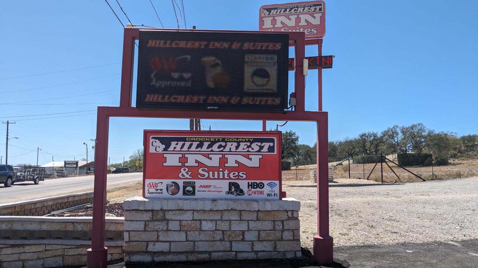 Hillcrest Inn&Suites Ozona Buitenkant foto