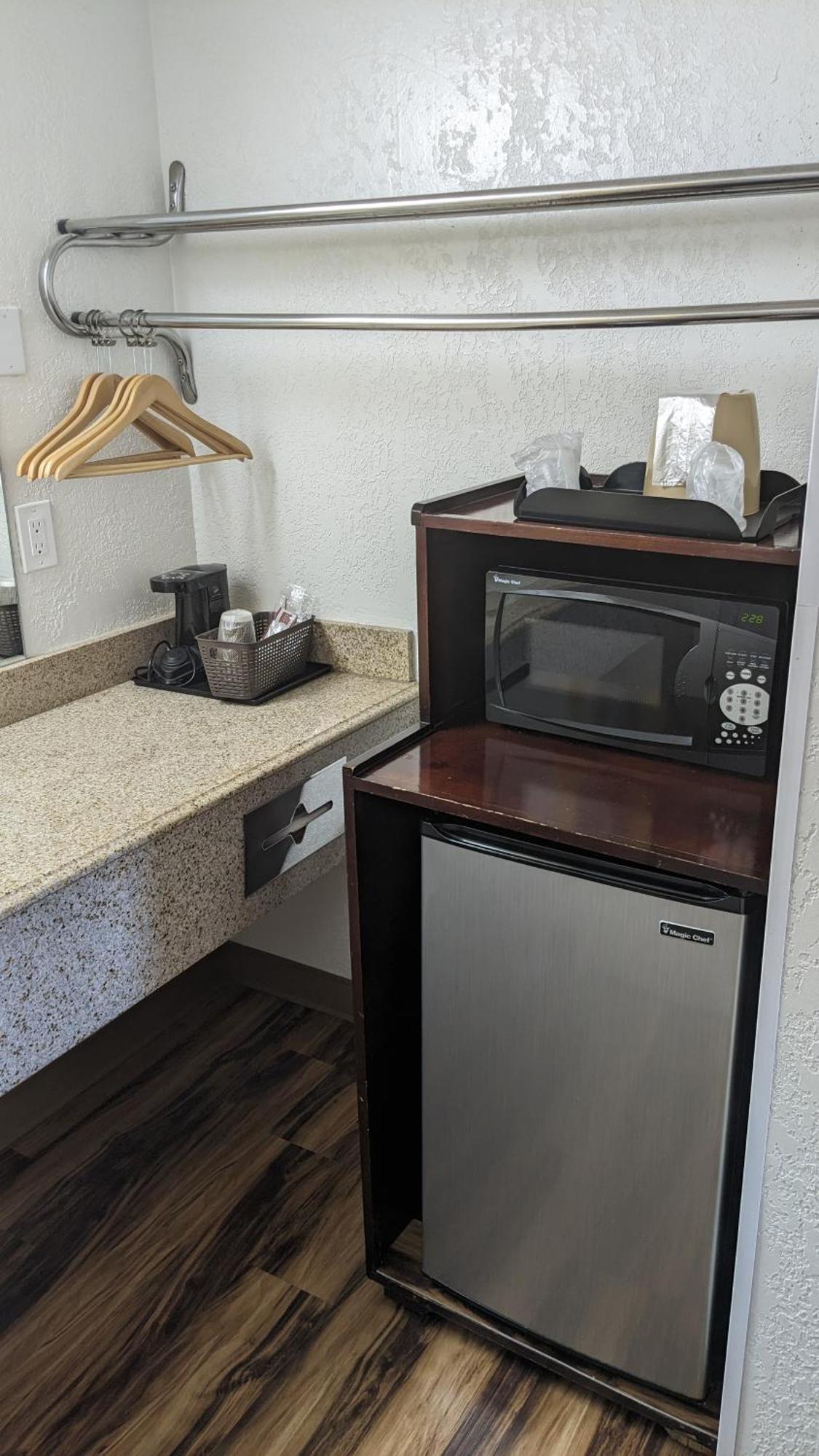 Hillcrest Inn&Suites Ozona Buitenkant foto